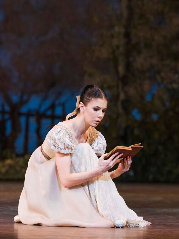 Natalia Osipova in Onegin, The Royal Ballet, (c) 2015 ROH. Photographed by Tristram Kenton